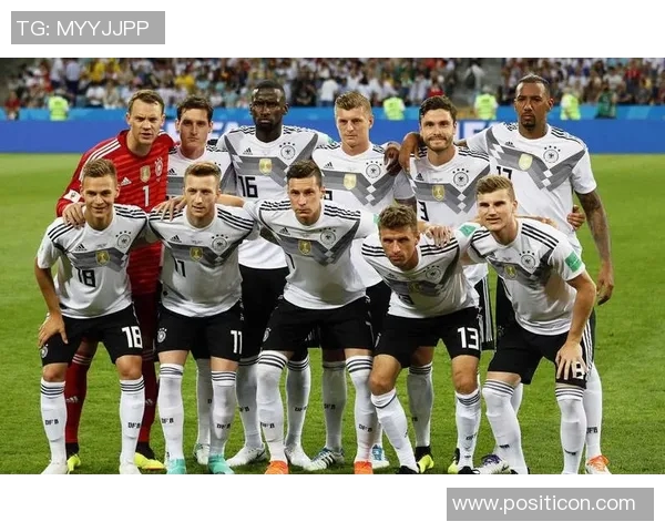 大牌球星因尿急暂停比赛引发热议，足球场上也有尴尬时刻